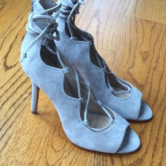 Vince Camuto Sandria Lace Up Ghillie Heel - Picture 7 of 11